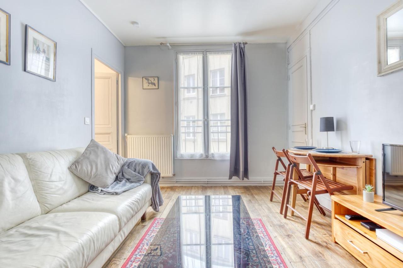 * Le Versaillais*2 Min A Pied Du Chateau Versailles Exterior foto