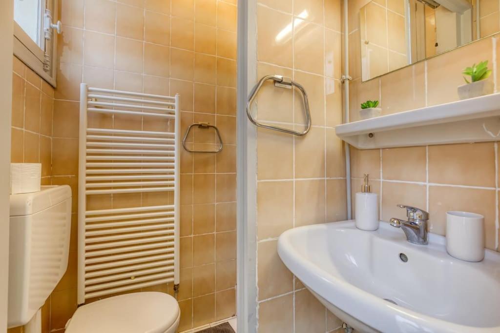 * Le Versaillais*2 Min A Pied Du Chateau Versailles Cameră foto